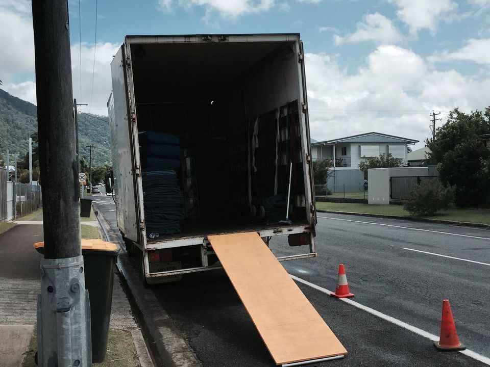 Cairns Mini Movers image