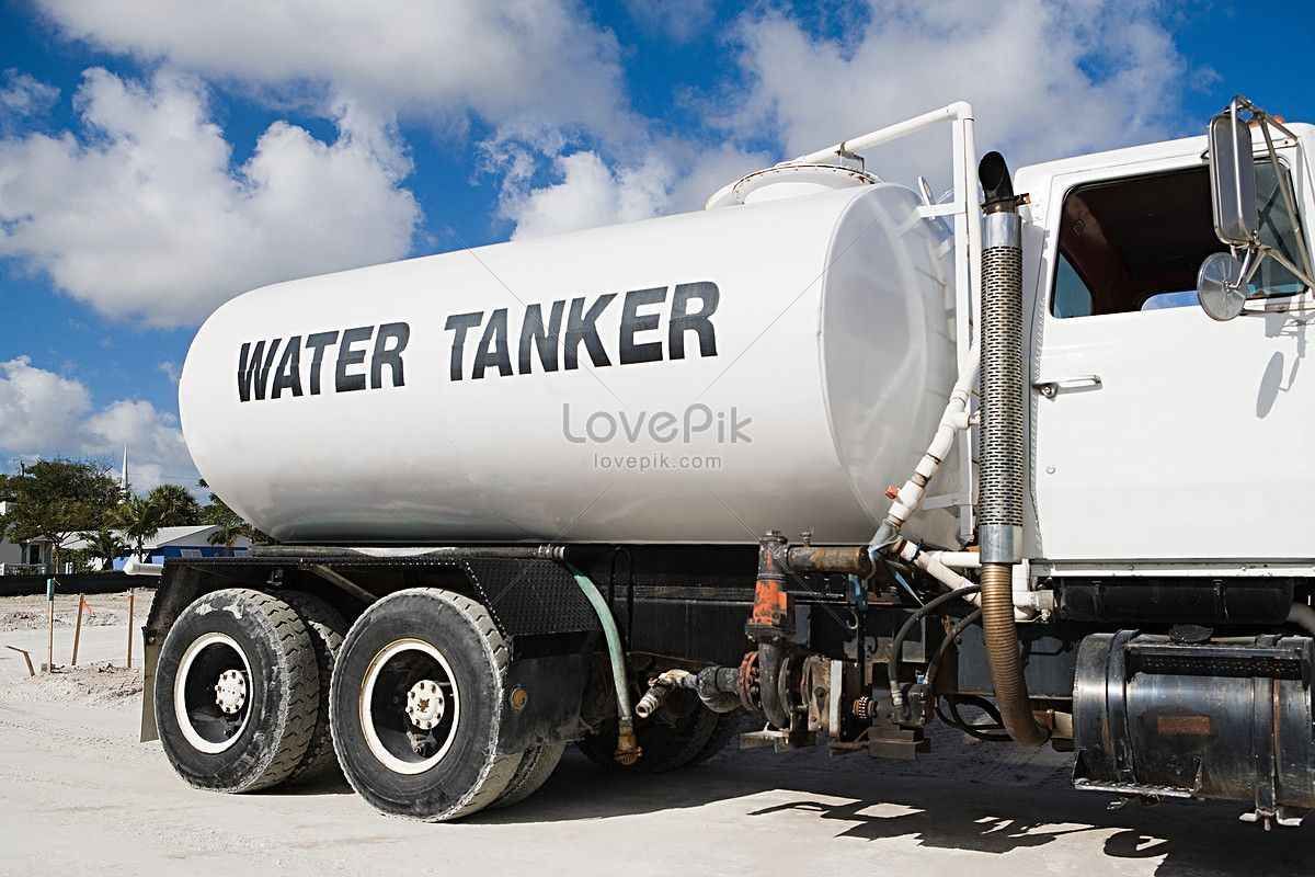 Diamond Water N Tipper Services image