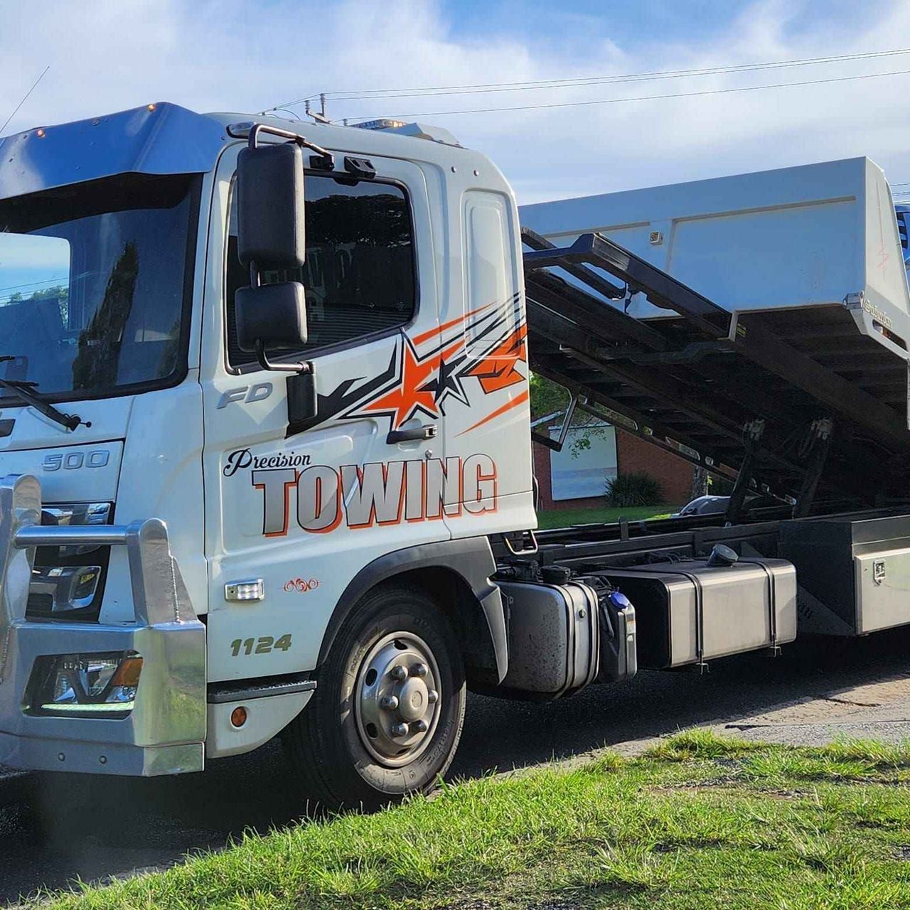 Precision Towing and Transport image