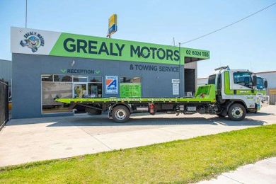 Grealy Motors & Towing Service gallery image 12