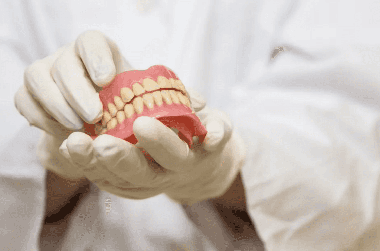 Complete Denture Clinic gallery image 3